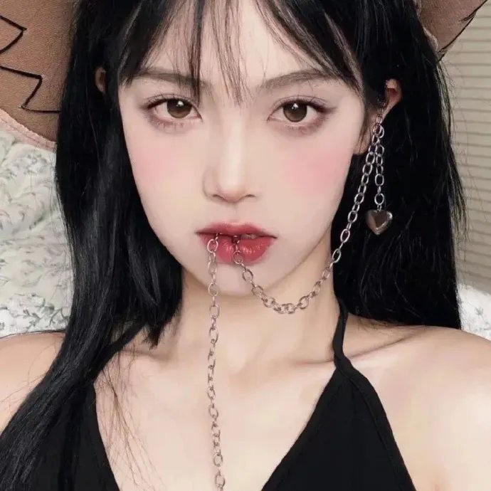 异形：契约国语